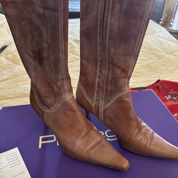 Privilege boots - Picture 2 of 3